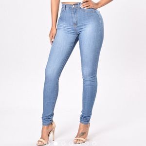Fashion Nova Sophie Jeans